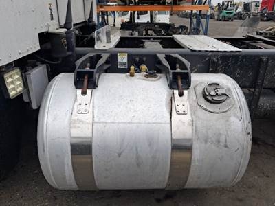 Peterbilt 384 Left Fuel Tank