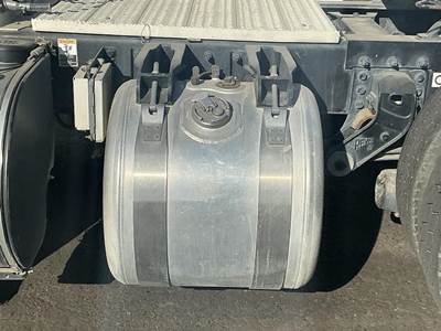 Peterbilt 384 Fuel Tank