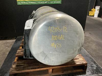 Peterbilt 386 Left Fuel Tank