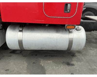 Peterbilt 386 Left Fuel Tank