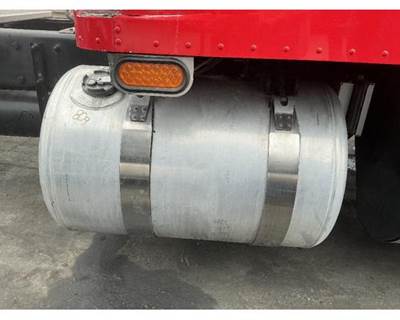 Peterbilt 386 Right Fuel Tank