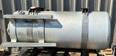 Peterbilt 387 Left Fuel Tank