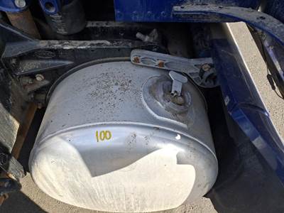 Peterbilt 579 Left Fuel Tank