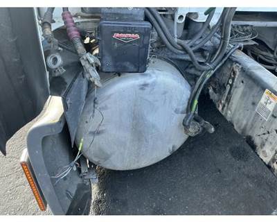 Peterbilt 579 Left Fuel Tank