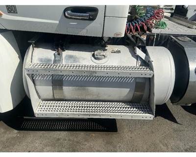 Peterbilt 579 Fuel Tank