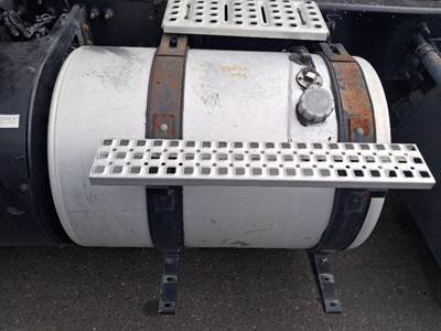 Volvo VNL Left Fuel Tank