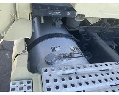 Volvo VNL Left Fuel Tank