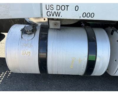 Volvo VNL Fuel Tank