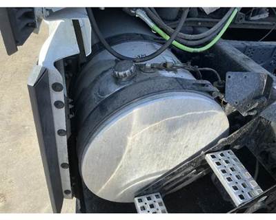 Volvo VNL Fuel Tank