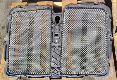 Kenworth T680 Grille