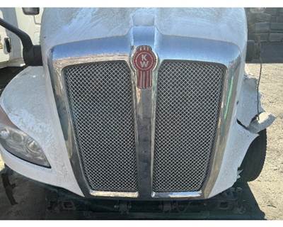Used 2023 Kenworth T680 Front End Hood Grille