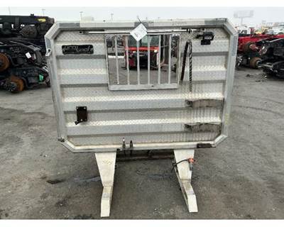 ProTech 9200I Headache Rack for a International 9200I