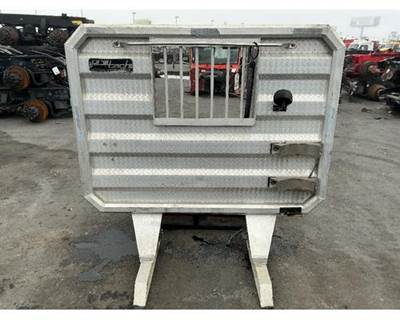 ProTech 9200I Headache Rack for a International 9200I