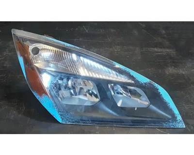 Freightliner Cascadia 116 Right Headlight Assembly for a Freightliner Cascadia 116 Day Cab