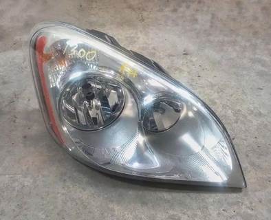 Freightliner Cascadia 125 Headlight Assembly