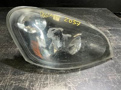 Freightliner Cascadia 125 Headlight Assembly