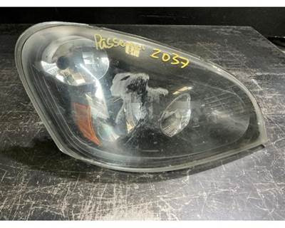 Freightliner Cascadia 125 Right Headlight Assembly