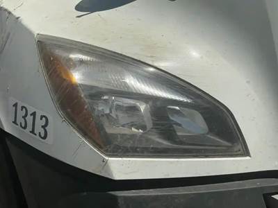 Freightliner Cascadia 126 Headlight Assembly