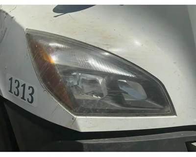 Freightliner Cascadia 126 Right Headlight Assembly