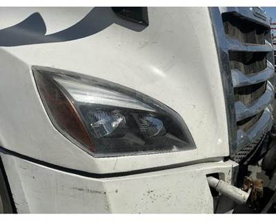 Freightliner Cascadia 126 Right Headlight Assembly for a Freightliner CASCADIA