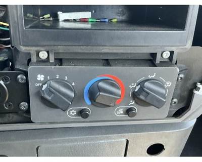 2012 Mack Pinnacle CXU612 Temperature Control Switch Panel
