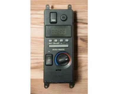 2009 Volvo VNL670 Sleeper Temperature Control Module / Climate Control Panel, Part # 20809974