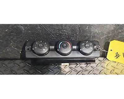 Freightliner Cascadia 125 Heater Assembly