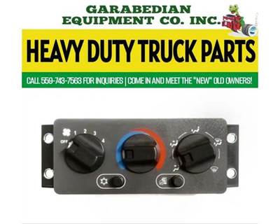 Mack Pinnacle CXU613 Heater Assembly for a Mack CXU613