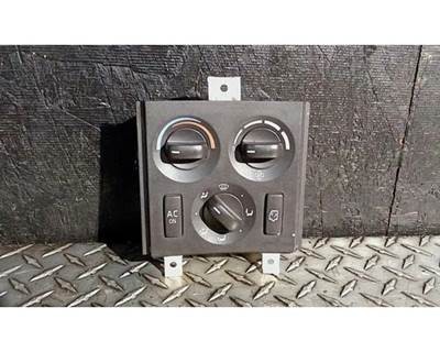Volvo VNL Heater Assembly