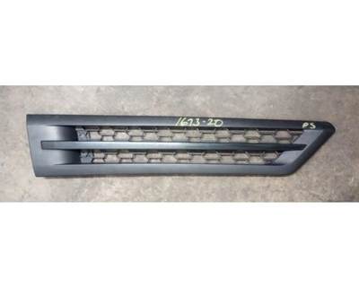 Freightliner Cascadia 126 Right Hood Hinge