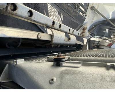 Freightliner Columbia 112 Hood Hinge for a Freightliner COLUMBIA