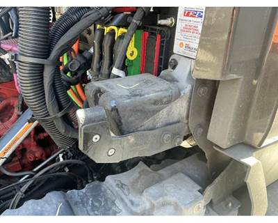 Kenworth T680 Hood Hinge