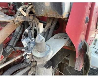 Kenworth T800 Hood Hinge