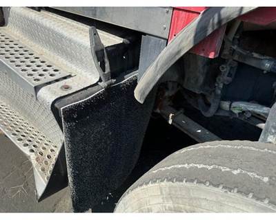 Kenworth T800 Hood Hinge