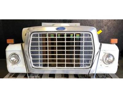 Used 1987 Ford L8000 Hood 39"L