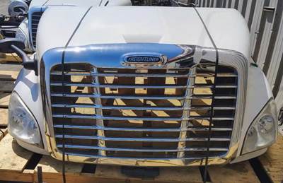 Freightliner Cascadia 113 Hood