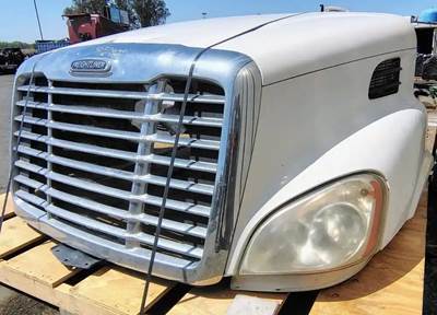 Freightliner Cascadia 113 Hood
