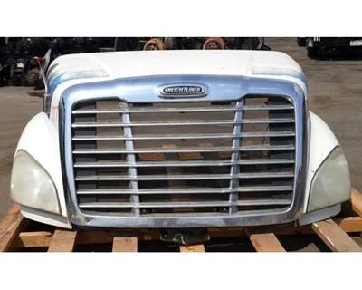 2013 Freightliner Cascadia 113 Hood 36.5"L Set Back Axle, Part # A17-15588-001