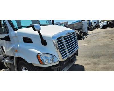 Used 2011 Freightliner Cascadia 113 Hood, Complete, 36.5"L
