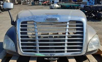 Freightliner Cascadia 125 Hood