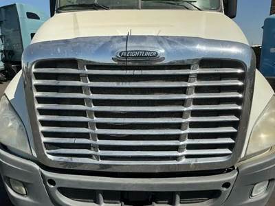Freightliner Cascadia 125 Hood