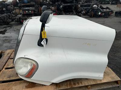 Freightliner Cascadia 125 Hood