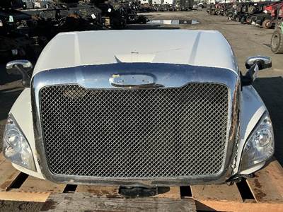Freightliner Cascadia 125 Hood
