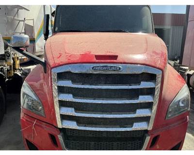 Freightliner Cascadia 126 Hood for a Freightliner CASCADIA