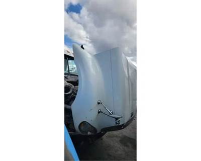 2009 Freightliner Columbia 120 Hood, 50"L to Start of Grille