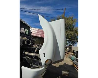 Used 2006 Freightliner Columbia 120 Hood 51" L to Start of Grille