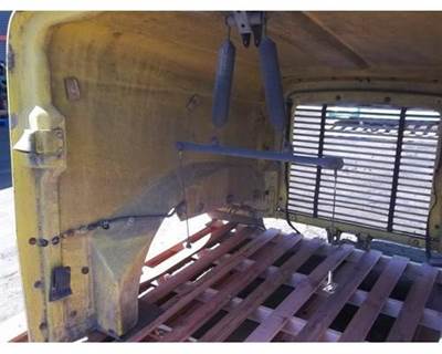 Freightliner FLD132 Classic XL Hood for a Freightliner FLD132 XL CLASSIC