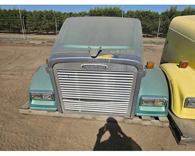 Freightliner FLD132 Classic XL Hood