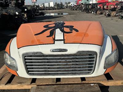 Freightliner M2 106 Hood