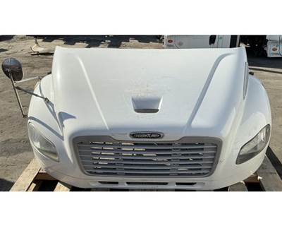 2015 Freightliner M2 106 Complete Hood